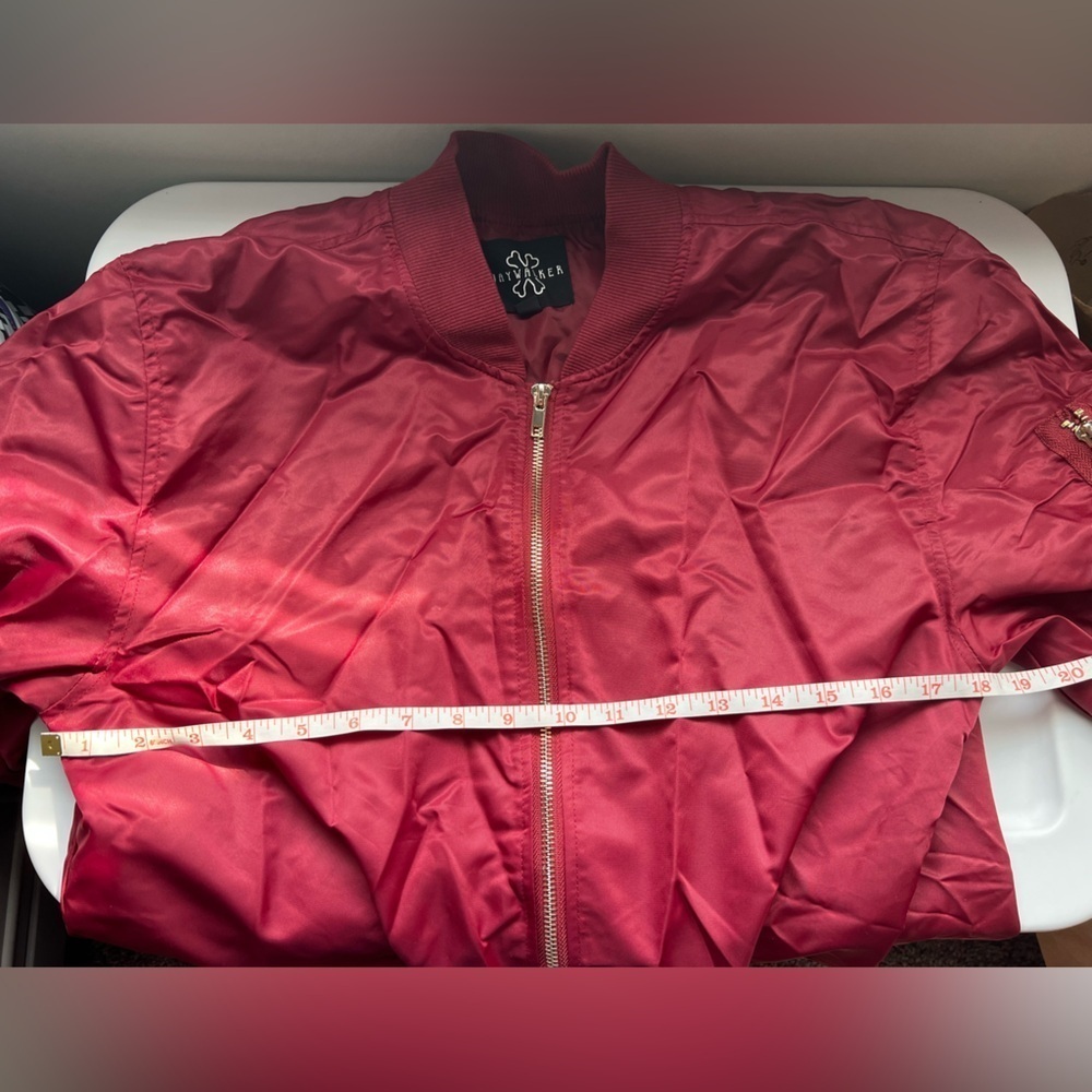 Red zip up bomber jacket-perfect Spring jacket - Picture 3 of 3
